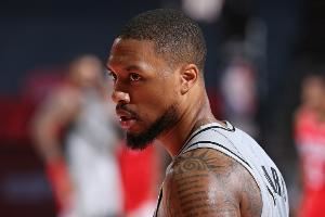 最难忘的开拓者时刻？比卢普斯：利拉德拿71分 我当时就是在看球